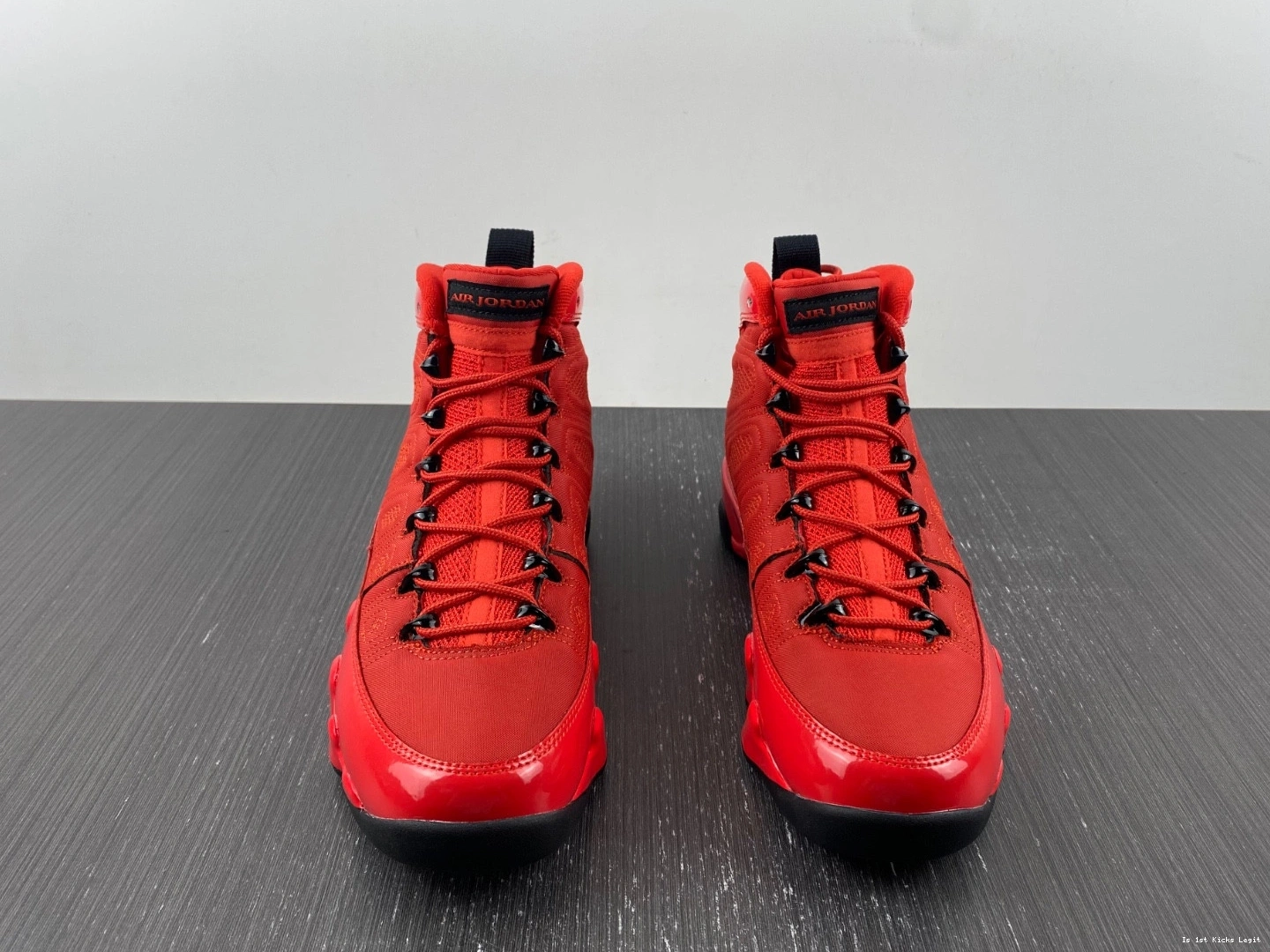 Jordan  CT8019-600 'Chile 9 Air Red' 0224